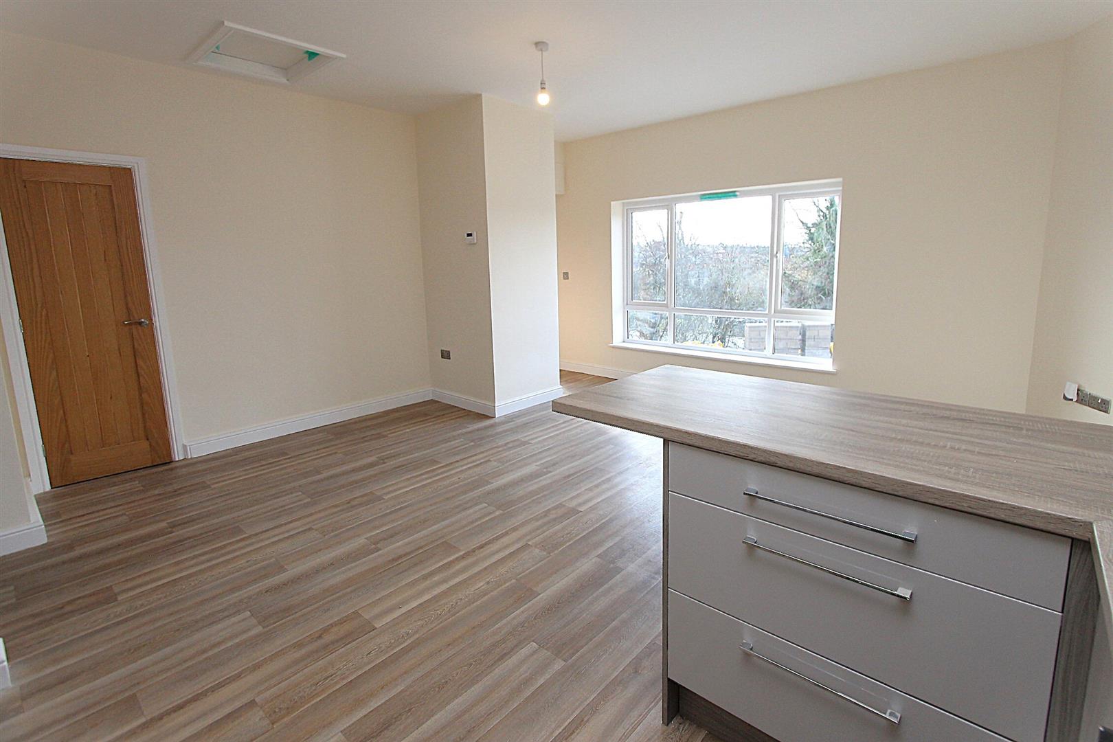 Caledonia, Brierley Hill